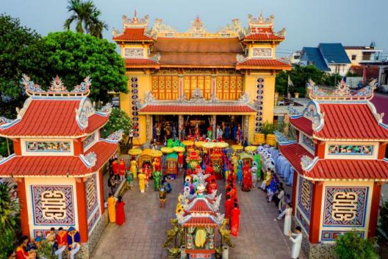 Điện Hòn Chén Huế địa điểm tâm linh đậm dấu ấn lịch sử 