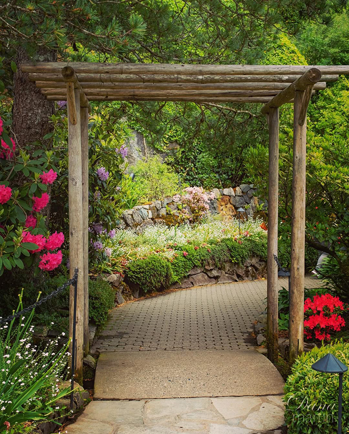 Thời gian mở cửa của vườn hoa Butchart Canada