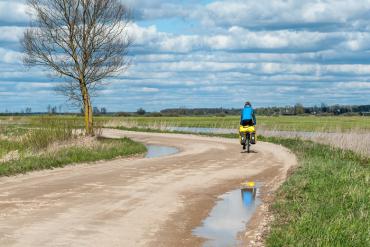 60s đạp xe du lịch từ Thổ Nhĩ Kỳ đến Malaysia