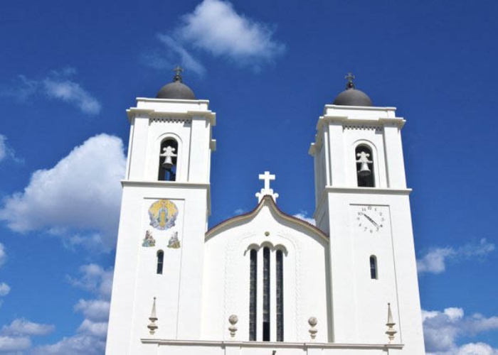 Du lịch Mozambique - Nhà thờ Beira sừng sững hiên ngang như một viên ngọc quý giữa lòng đất nước châu Phi