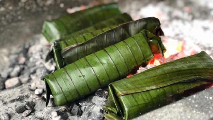 Chẳng ai biết nem chua Đại Từ có từ bao giờ, chỉ biết rằng từ nhỏ đã được dạy làm món này