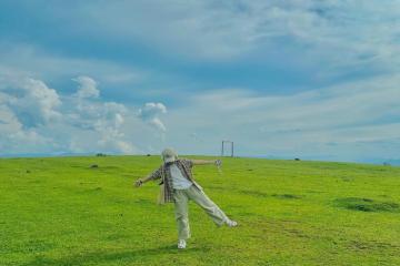 Thảo nguyên Bùi Hui Quảng Ngãi chốn bình yên giữa núi cao mây ngàn