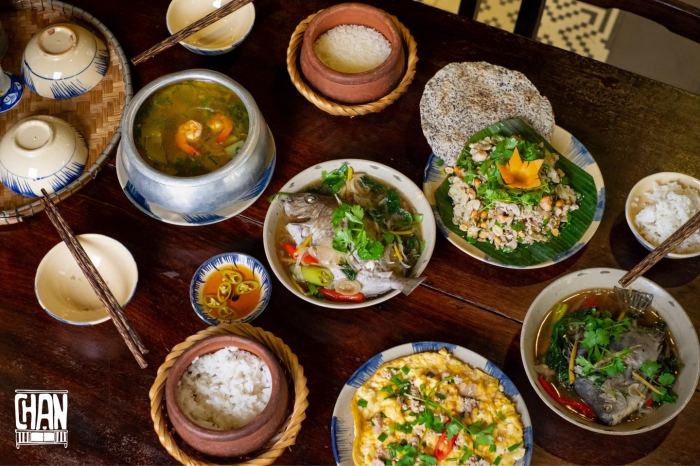 tiệm cơm ngon ở Huế Chạn 