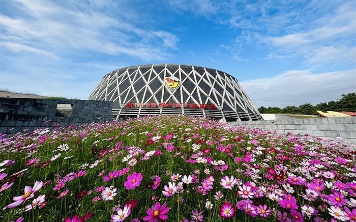 Bảo tàng Chiến thắng Điện Biên Phủ là điểm đến không thể bỏ qua khi muốn tím hiểu về những trang sử hào hùng dân tộc, về trận chiến vẻ vang Điện Biên Phủ.