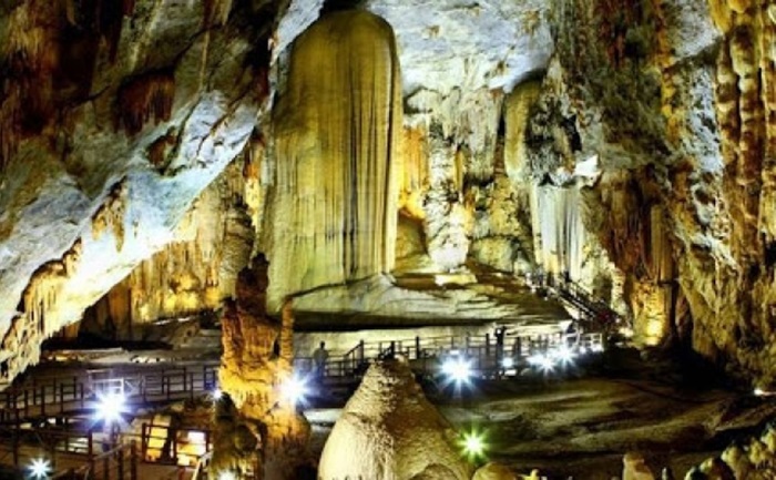 Động Thiên Thai Yên Thế là một di tích lịch sử có cảnh quan kỳ vĩ.
