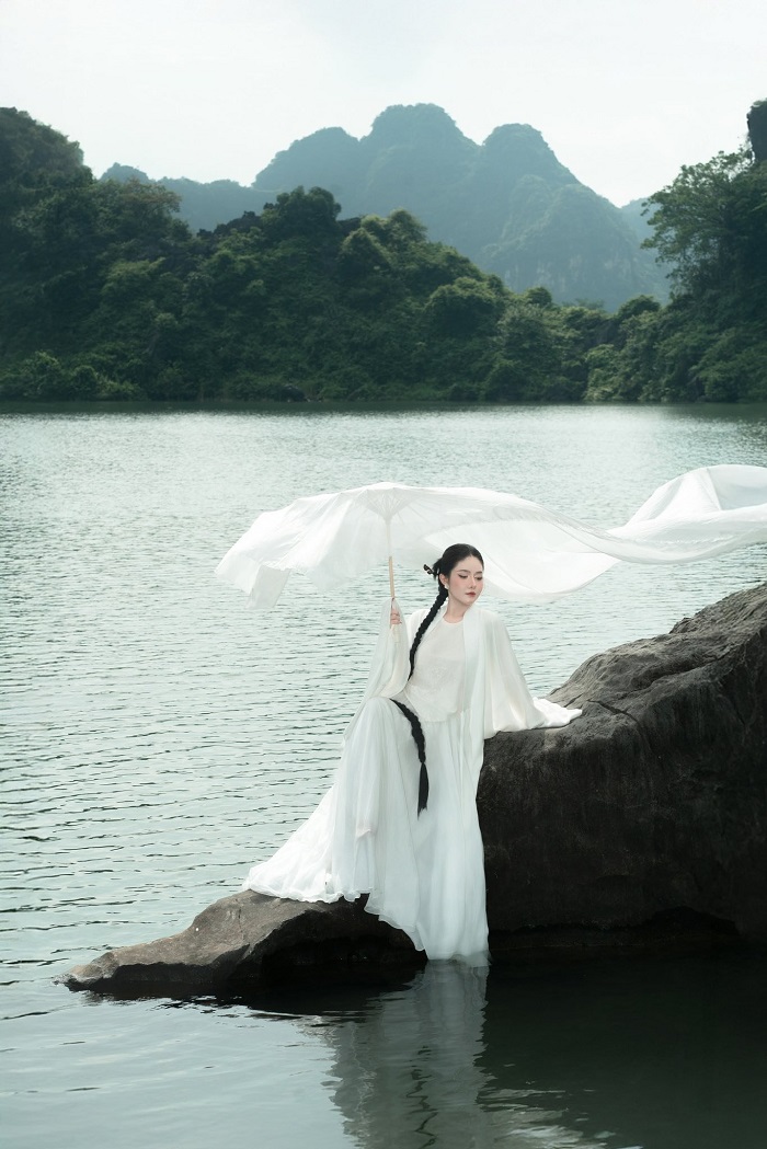 Kinh nghiệm du lịch thắng cảnh Tràng An mỗi mùa lại có vẻ đẹp riêng