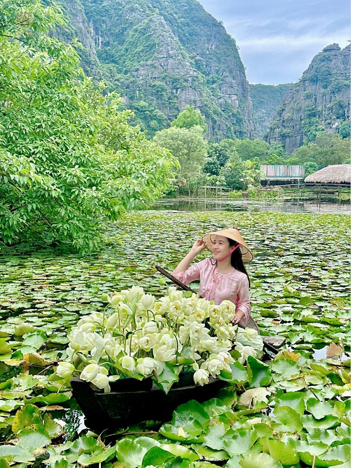 Kinh nghiệm du lịch thắng cảnh Tràng An homestay ở gần Tràng An với phong cảnh hữu tình