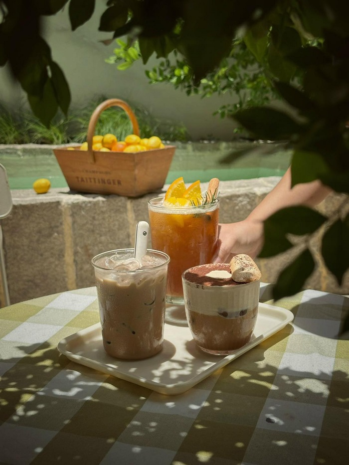Những món đồ uống đậm chất mùa hè tại quán cà phê vibe mùa hè ở Hà Nội