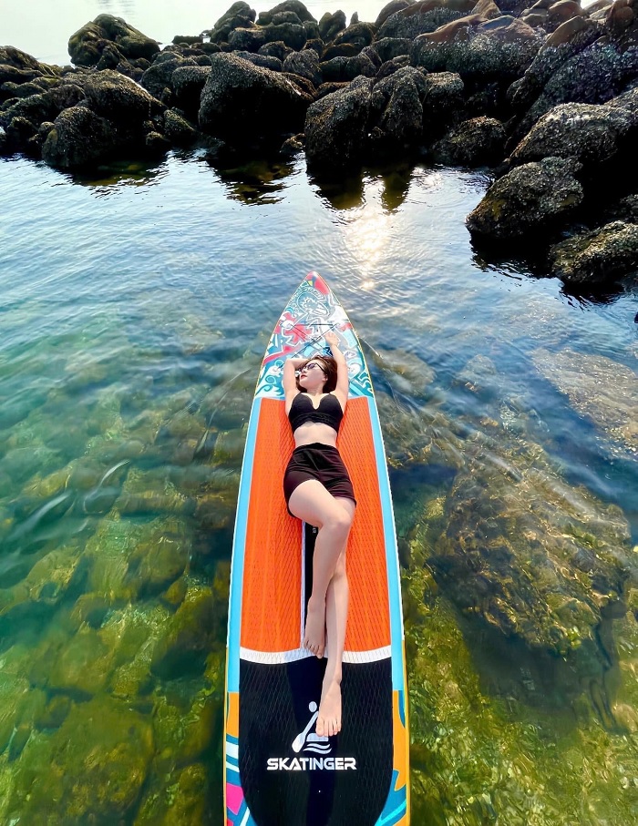 Bãi Đông Thanh Hoá cách Hà nội hơn 220km