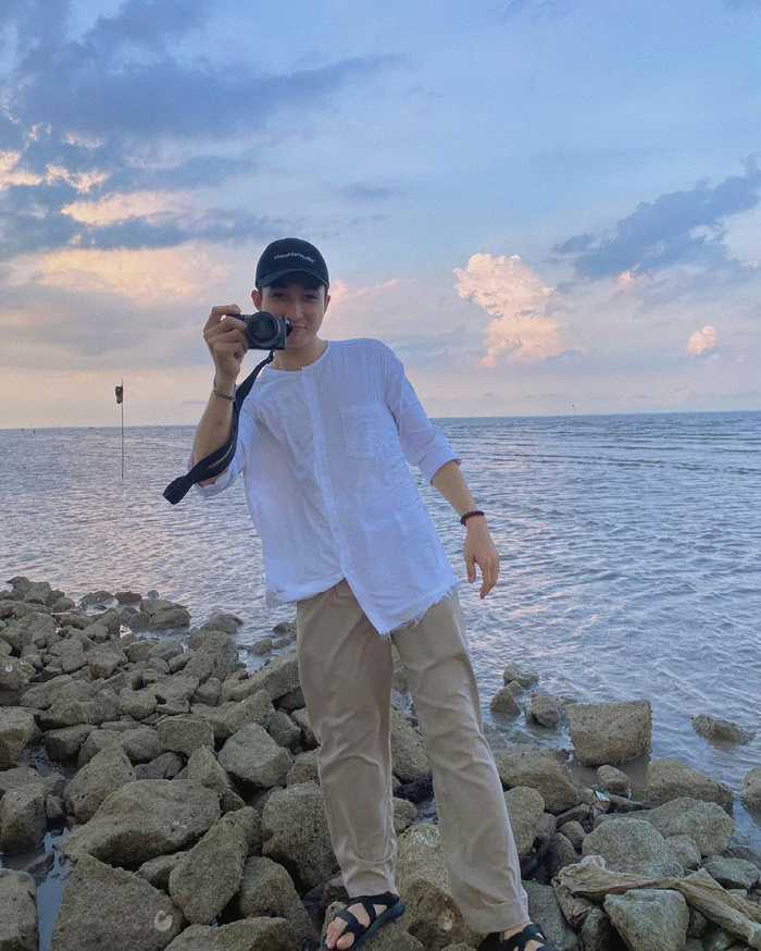 Ngắm hoàng hôn lãng mạn ở Biển Rạch Bùn Tiền Giang