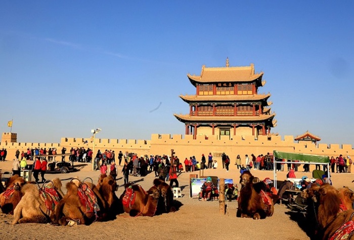 Đến Gia Dục Quan cùng cẩm nang du lịch Cam Túc Trung Quốc 