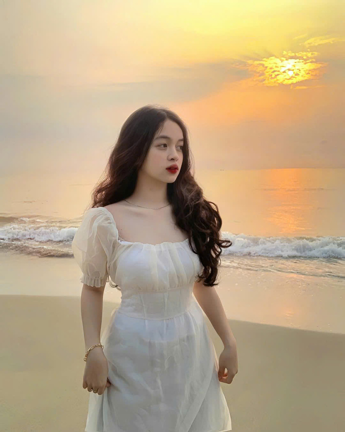 Cẩm nang du lịch Quảng Ngãi: Ngắm hoàng hôn tại bãi biển Mỹ Khê