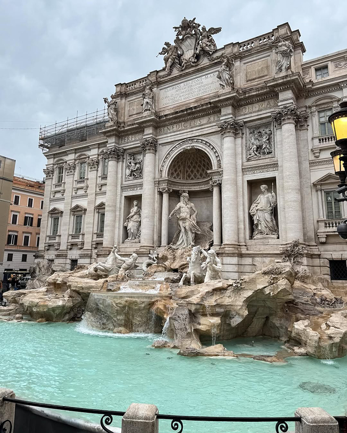 Fontana di Trevi (Đài phun nước Trevi)