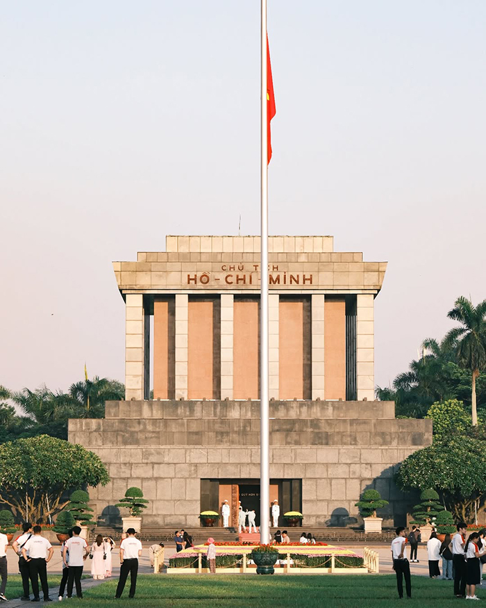 Quảng trường Ba Đình - địa điểm check in Hà Nội