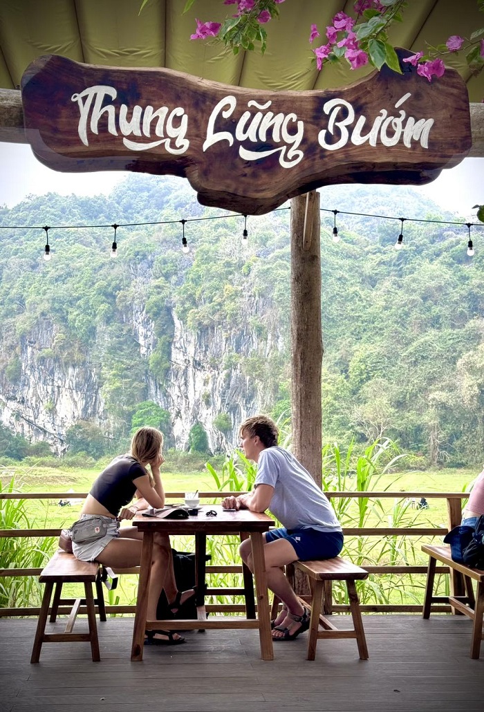 Cảnh vật bình yên, thư thái tại thung lũng bướm Cát Bà - Địa điểm dã ngoại ở Hải Phòng