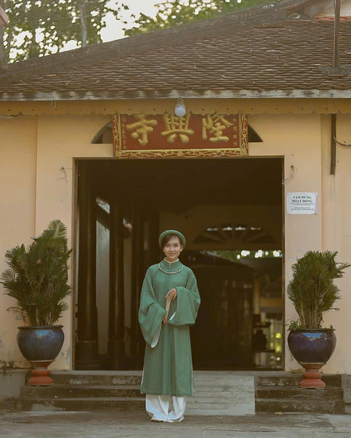 Ghé thăm các địa điểm du lịch Tân Châu An Giang - Chùa Giồng Thành