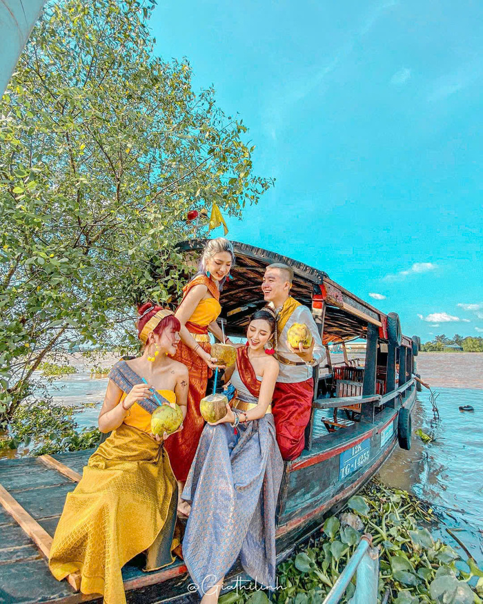 du lịch Cái Bề Tiền Giang - Tham quan Chợ nổi Cái Bè