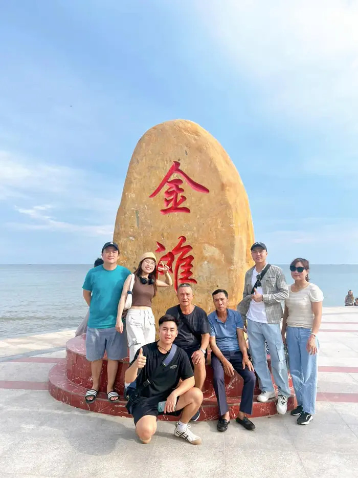 Du lịch Đông Hưng Trung Quốc - Tham quan làng biển Vạn Vĩ