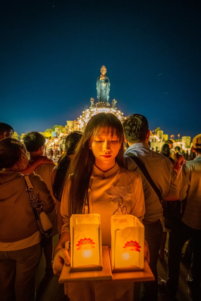 Du lịch Tây Ninh về đêm đi đâu - Núi Bà Đen