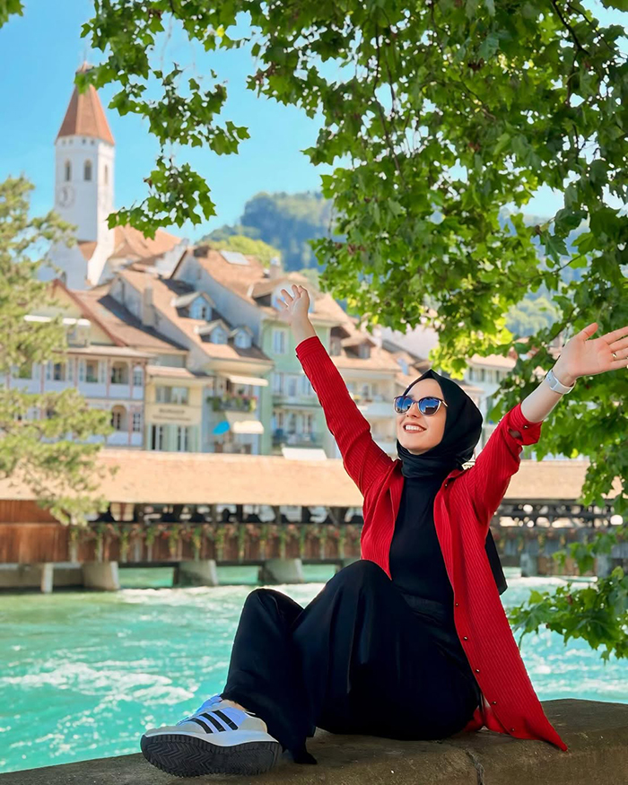 Làng Iseltwald châu âu vào mùa xuân