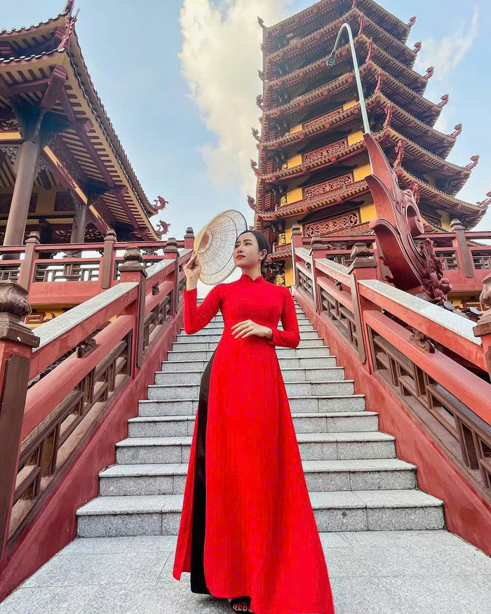 Tham quan các ngôi chùa đẹp ở Vĩnh Long - Chùa Phật Ngọc Xá Lợi