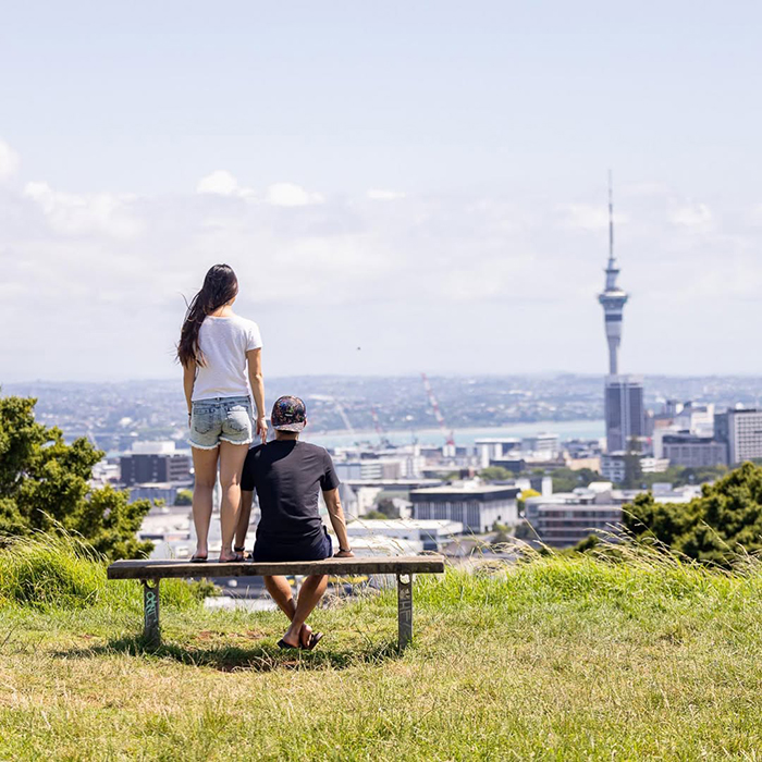 Đi bộ hoặc đạp xe tới núi lửa Eden New Zealand 