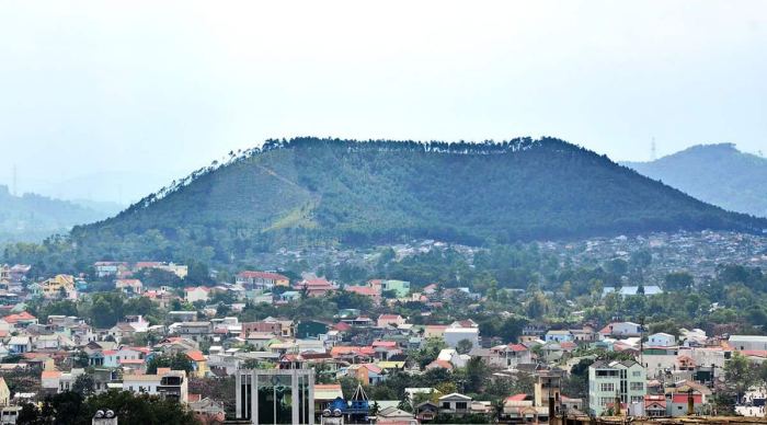 Núi Ngự Bình Huế phong thuỷ Núi Ngự Bình Huế