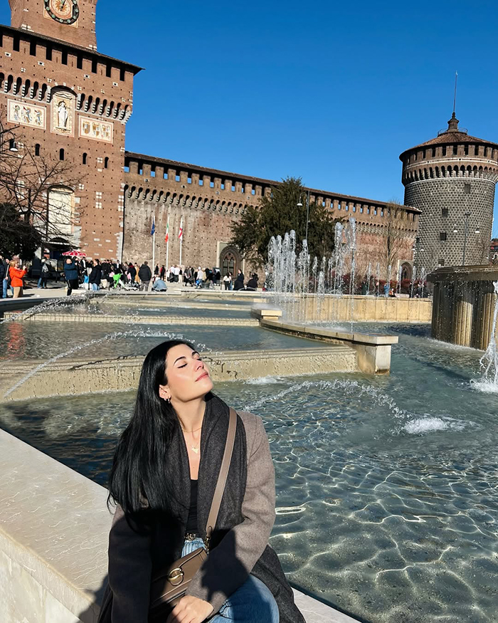 Tượng đài Vittorio Emanuele II tại quảng trường Piazza Duomo Châu Âu