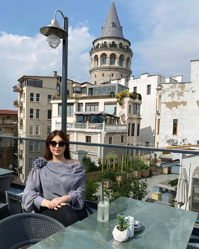 Trải nghiệm nhà hàng & quán cà phê trên cao (tùy thời điểm)