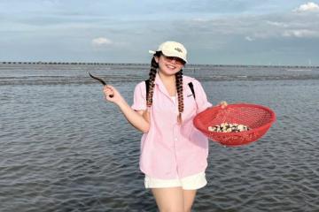 [Cập nhật] Hè về ghé bãi biển Rạch Bùn Tiền Giang Đồng Tháp cào nghêu, thả diều