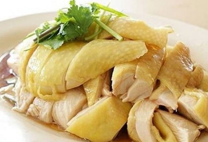 Thịt gà đồi Yên Thế Bắc Giang được đánh giá thơm, ngọt, chắc. Ảnh: đặc sản gà đồi