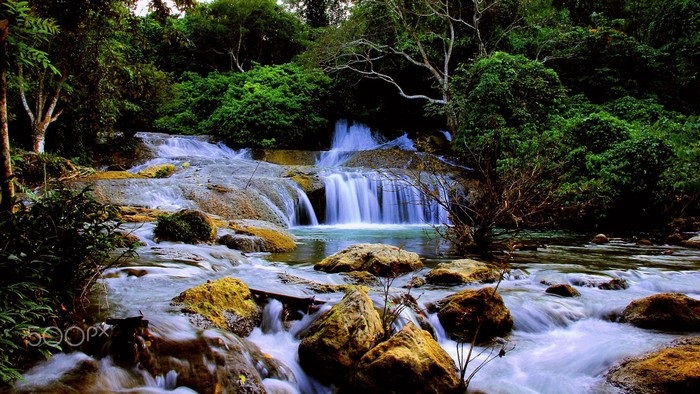 Khung cảnh như tranh vẽ tại thác Đăng Mò – địa điểm dã ngoại ở Lạng Sơn