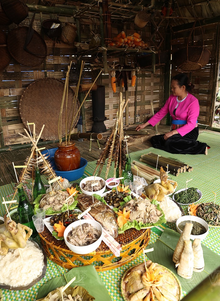 Tới Lễ hội rửa lá lúa ở Hòa Bình đừng quên thưởng thức các món ăn ngon