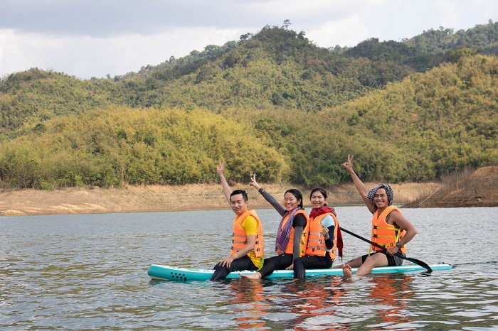 Cắm thuyền rồi cắm trại cực chill tại Tà Đùng Đắk Nông