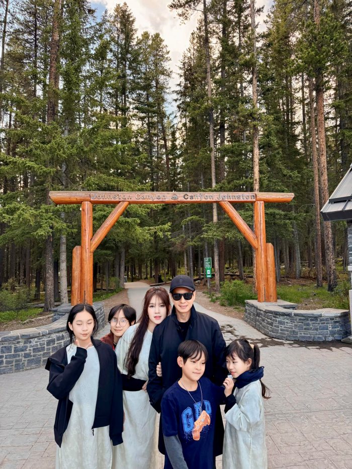 Lý Hải - Minh Hà du lịch Canada Lý Hải - Minh Hà du lịch Canada