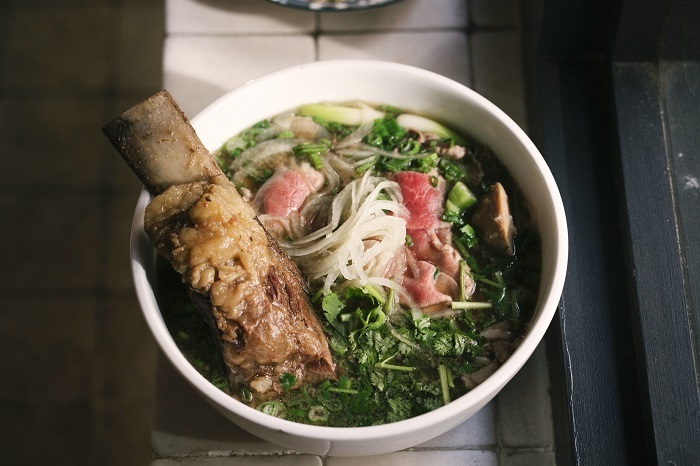 Thưởng thức món “phở madame” tại Madame Vo, một trong những quán ăn Việt hàng đầu New York