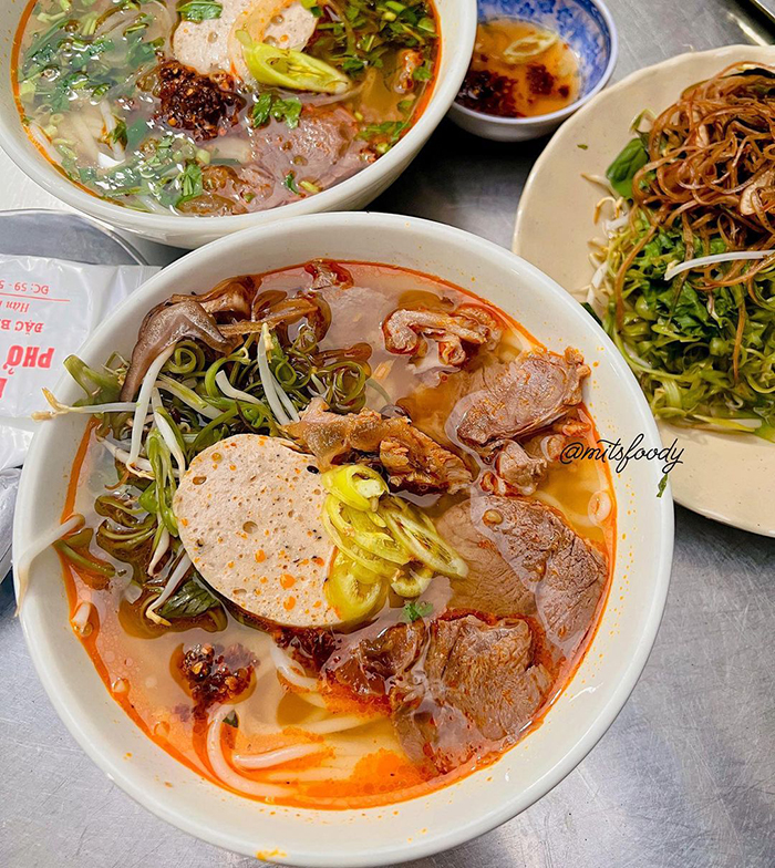 Quán bún bò ngon ở Huế -  Mệ Kéo