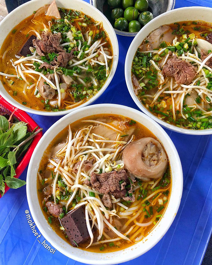 Quán bún bò ngon ở Huế - Bà Tuyết