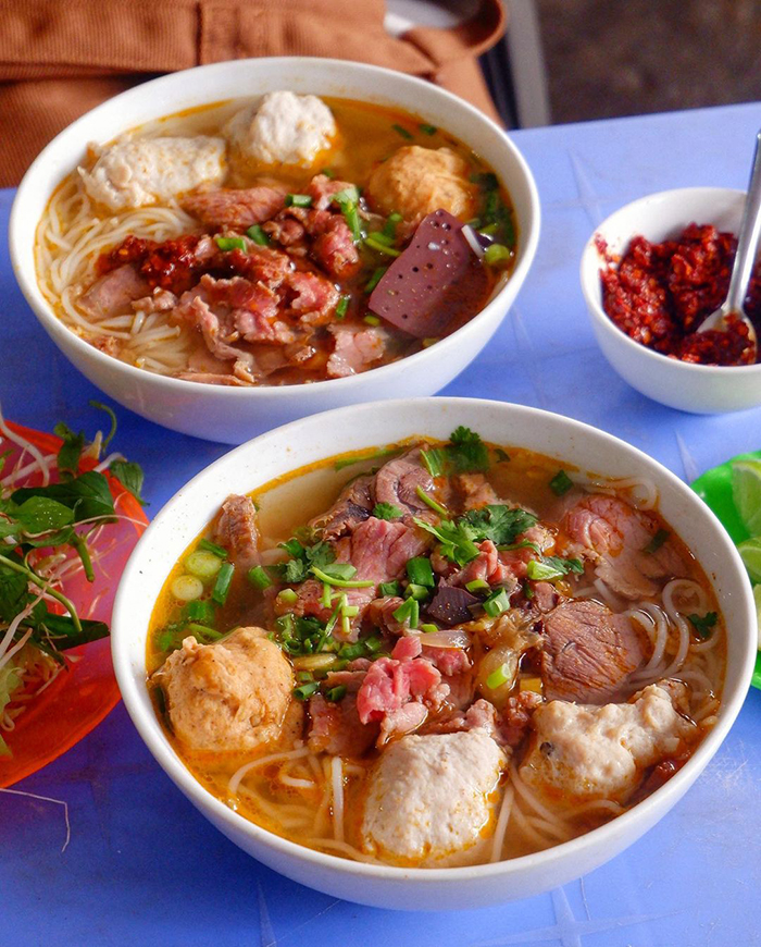 Quán bún bò ngon ở Huế được nhiều người yêu thích