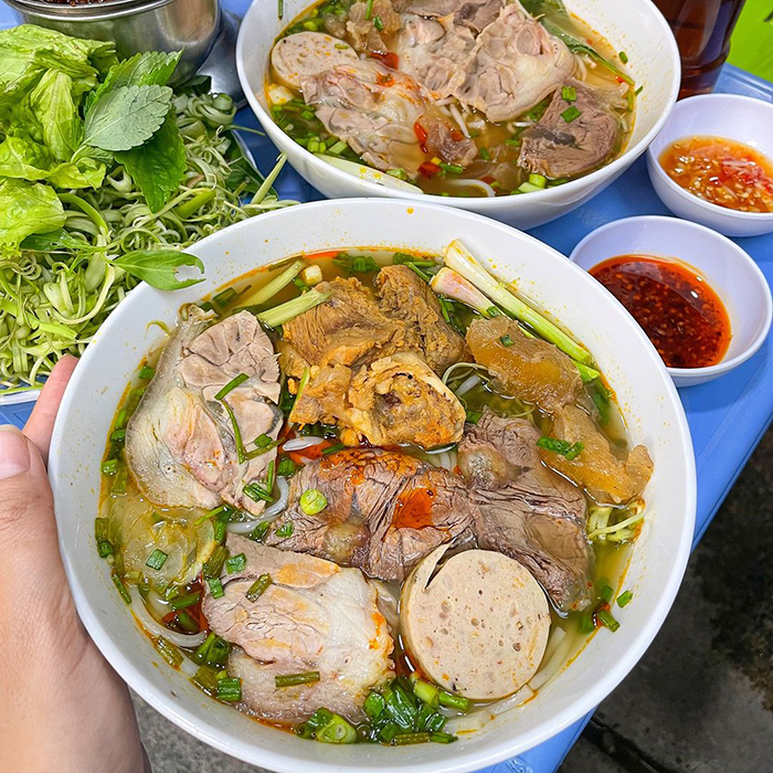 Nguồn gốc bún bò huế theo câu chuyện vua Minh Mạng