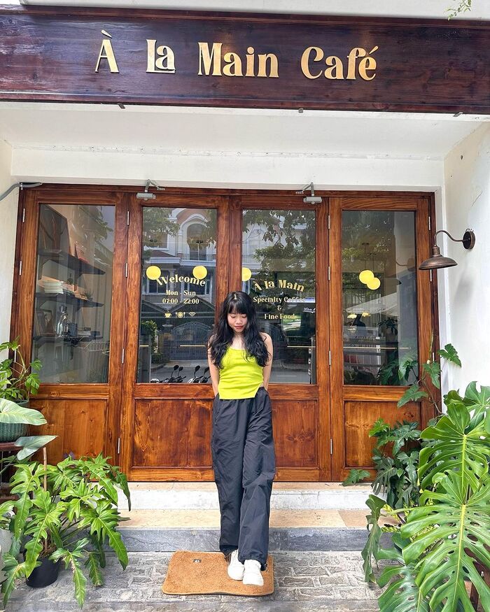 quán cà phê mới ở TP HCM À La Main Café