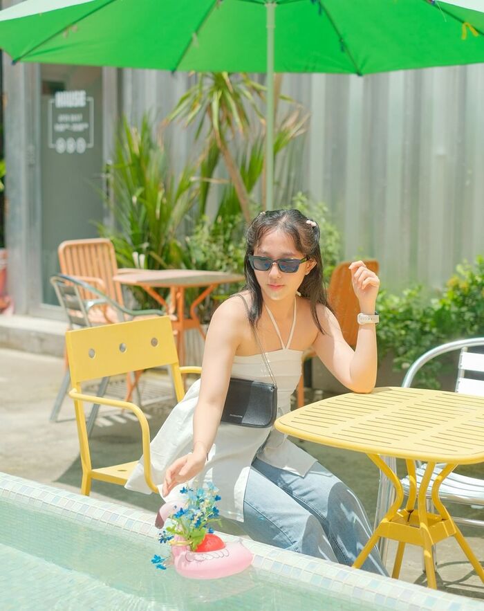 quán cà phê mới ở TP HCM sở hữu concept độc đáo và đầy màu sắc