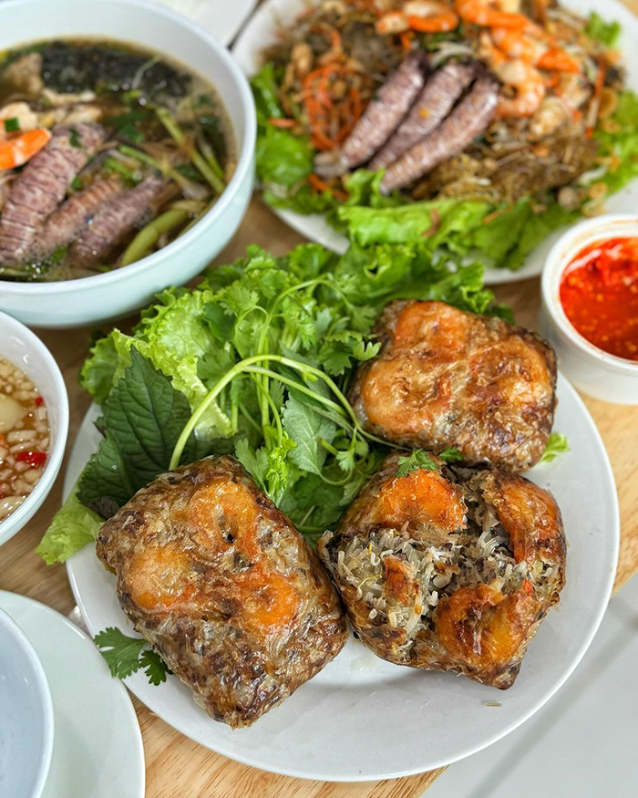 Khám phá đặc sản quán nem cua ngon ở hải phòng