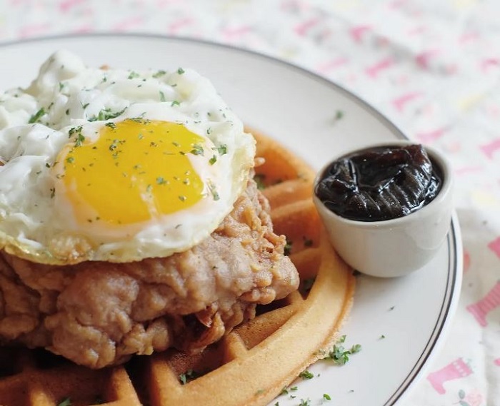 tiệm gà rán ngon nhất ở Bangkok