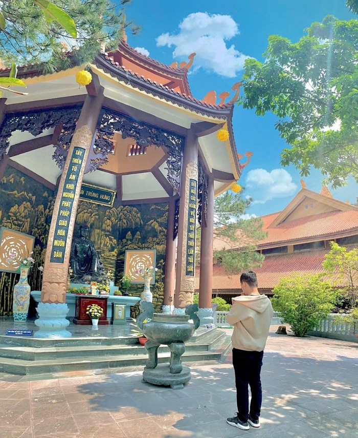 kinh nghiệm du lịch ở thiền viện trúc lâm