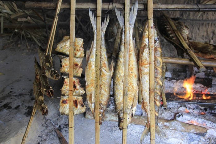 cá nướng là món ăn ngon khi du lịch phú thọ