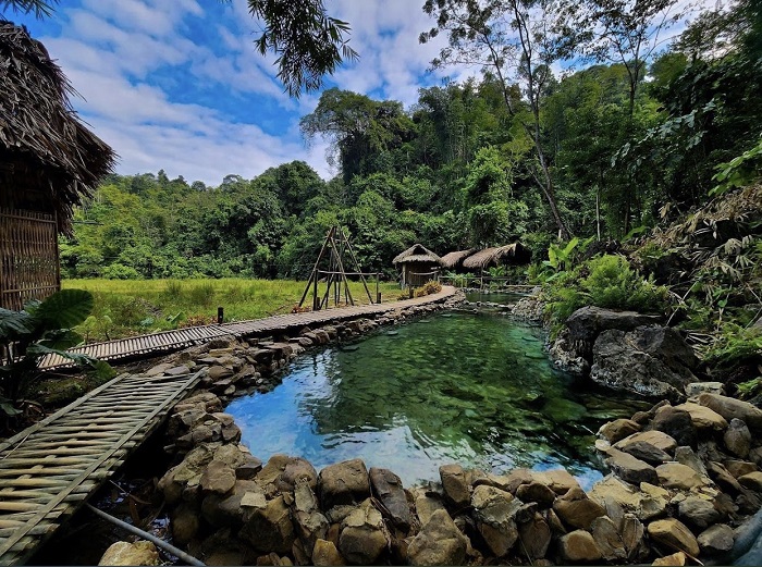 Khung cảnh đẹp như trong tranh tại Bò Ấm khi Du lịch Vân Hồ Sơn La 