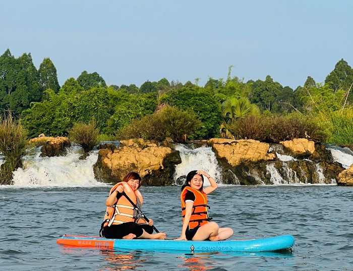 Khu du lịch sinh thái Thác Ba Giọt cách không xa làng Tà Lài Tân Phú Đồng Nai