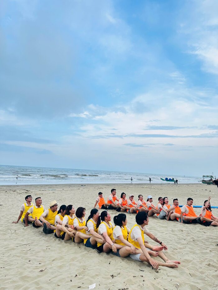 Vui chơi ở bãi biển Hải Lĩnh Thanh Hoá 