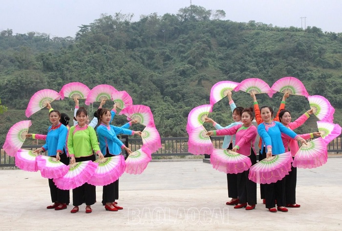 Tới bản Tả Van Giáy Sapa để tìm hiểu đời sống tinh thần phong phú của người dân